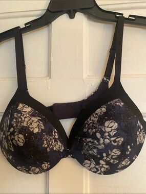 Maidenform Black Bra with Cream Floral Print. 36C